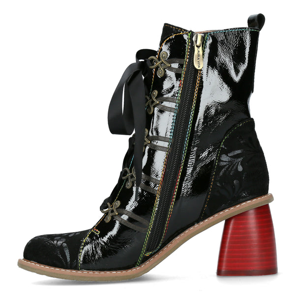 Laura Vita | Evcao Heeled Boot | Patent Black